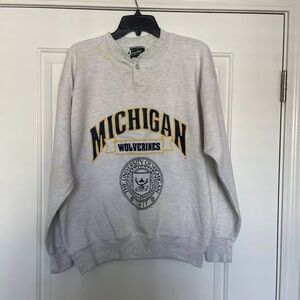 VINTAGE 90's Michigan University Sweatshirt size Lg Some Stains